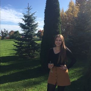 Meet your Posher, Rebekah